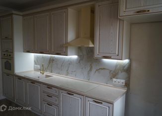 Продаю 2-ком. квартиру, 66 м2, Краснодар, улица Героя Хабибуллина, 4, ЖК Лиговский