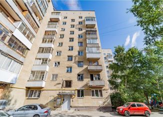 Сдается 1-комнатная квартира, 30 м2, Екатеринбург, улица Машинистов, 12, метро Уральская