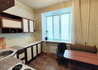 Продам 2-ком. квартиру, 54.8 м2, Северск, улица Калинина, 23