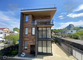 Продаю дом, 180 м2, посёлок городского типа Дагомыс, Фестивальная улица