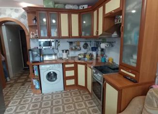 Продается двухкомнатная квартира, 36.7 м2, Челябинск, улица Барбюса, 6, Ленинский район