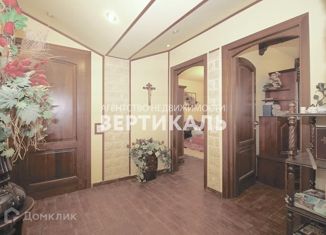 Сдам 2-ком. квартиру, 56 м2, Москва, Космодамианская набережная, 4/22кВ