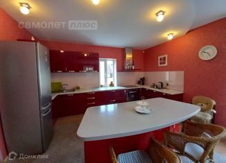 Продам дом, 196.5 м2, посёлок Маёвка, улица Ленина, 10