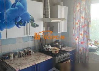 Продаю 4-ком. квартиру, 72.6 м2, Выкса, улица Пушкина, 5