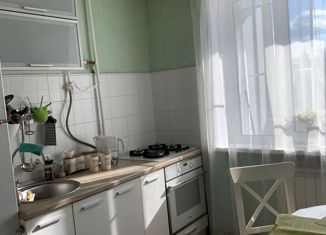 Продается 1-комнатная квартира, 32.7 м2, Нижний Новгород, улица Старых Производственников, 20, улица Старых Производственников