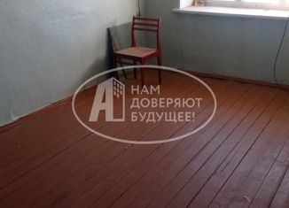 Продам трехкомнатную квартиру, 52.2 м2, село Юсьва, Советская улица, 42