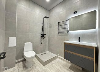 Продам 2-комнатную квартиру, 60 м2, Нальчик, Эльбрусская улица, 19, район Хладокомбинат