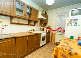 Продается 4-комнатная квартира, 79.5 м2, Рязань, улица Сельских Строителей, 4к2, Московский район