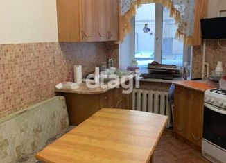 Продажа 3-ком. квартиры, 80.3 м2, Санкт-Петербург, 3-я линия Васильевского острова, 26, 3-я линия Васильевского острова