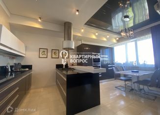 Продажа 4-комнатной квартиры, 169.6 м2, Саратов, улица имени Ф.Э. Дзержинского, 7/11, Фрунзенский район