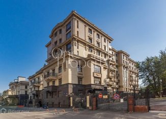 Продам 4-ком. квартиру, 246 м2, Москва, Хилков переулок, 1, метро Парк культуры