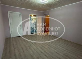 Продаю 2-ком. квартиру, 43.1 м2, село Лобаново, Советская улица, 8