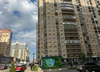 Продажа 3-ком. квартиры, 92 м2, Краснодар, улица Петра Метальникова, 40, ЖК Лучший
