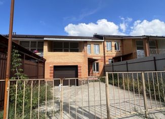 Продается таунхаус, 201 м2, деревня Татаренкова, улица Свиридова, 1/3