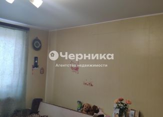Продается 2-комнатная квартира, 43 м2, Каменск-Шахтинский, улица Парк Культуры, 12