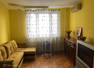 Продам 3-комнатную квартиру, 75 м2, Москва, улица Трофимова, 36к1, улица Трофимова
