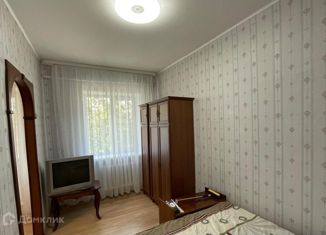 Аренда 2-ком. квартиры, 42 м2, Алексин, улица Баумана, 3