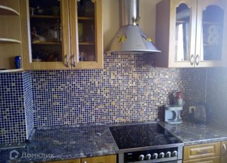 Сдается 2-ком. квартира, 48.2 м2, Муравленко, улица Ленина, 103