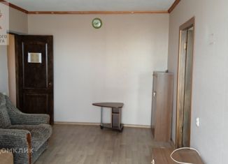 Двухкомнатная квартира на продажу, 43 м2, посёлок городского типа Орджоникидзе, улица Нахимова, 2