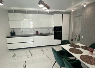 Продам 1-ком. квартиру, 40.5 м2, Краснодар, улица имени 40-летия Победы, 111, ЖК Возрождение