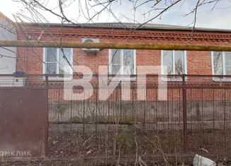 Продам дом, 100 м2, станица Родниковская, улица Калинина