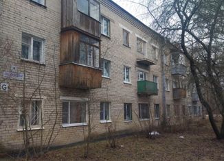 Однокомнатная квартира на продажу, 28.8 м2, Ломоносов, Красноармейская улица, 4