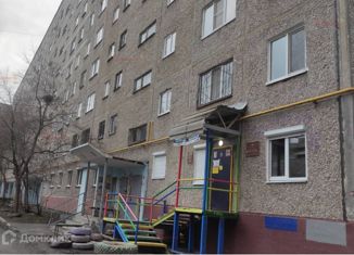 Продается двухкомнатная квартира, 42 м2, Екатеринбург, улица Амундсена, 56, Ленинский район