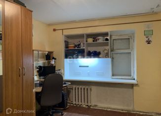 Продаю комнату, 13.1 м2, Ковров, улица Островского, 57/2