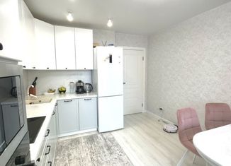 Продам 3-комнатную квартиру, 80 м2, Краснодар, улица Западный Обход, 39/2к3, ЖК Самолёт