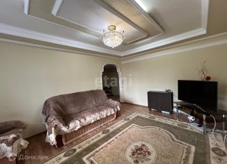 Продажа 3-ком. квартиры, 65.2 м2, Прохладный, улица Гагарина, 24