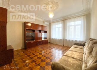 Продается 3-комнатная квартира, 70.6 м2, Астрахань, площадь имени Ленина, 4, Кировский район