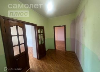 Продажа 2-ком. квартиры, 71 м2, Липецк, Депутатская улица, 52А