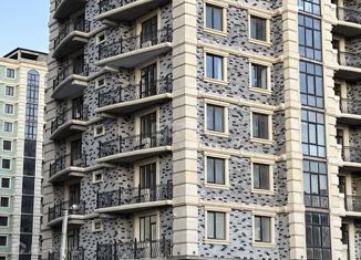 Продам двухкомнатную квартиру, 95 м2, Дагестан, проспект Насрутдинова, 57