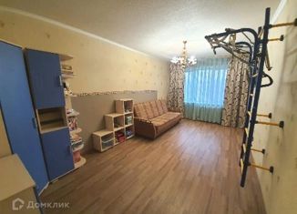 Продаю 2-ком. квартиру, 53.5 м2, Тольятти, улица 60 лет СССР, 11, Комсомольский район