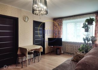 Продаю 4-комнатную квартиру, 61 м2, Копейск, Троицкая улица, 1