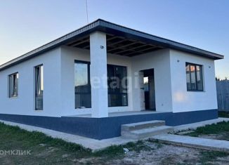 Продам дом, 120 м2, поселок городского типа Новосемейкино, Центральная площадь