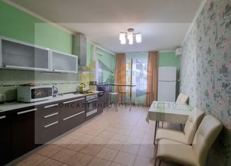 2-комнатная квартира в аренду, 90 м2, Астрахань, улица Татищева, 43Б, Ленинский район