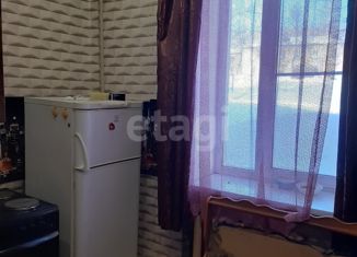 Продается двухкомнатная квартира, 43.8 м2, Челябинская область, улица имени Н.П. Полетаева, 135