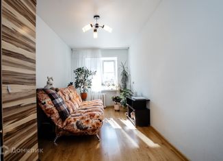 Продаю двухкомнатную квартиру, 42 м2, Екатеринбург, улица Мира, 1Г, улица Мира