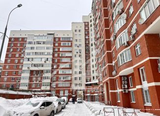 Трехкомнатная квартира на продажу, 133.8 м2, Москва, улица Каховка, 25, район Зюзино