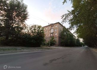 Продам 2-ком. квартиру, 54 м2, Новосибирск, улица Пермитина, 5, улица Пермитина