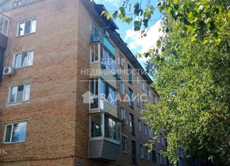 Продаю трехкомнатную квартиру, 47.9 м2, село Чугуевка, улица Комарова, 15