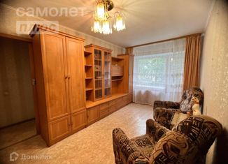 Двухкомнатная квартира на продажу, 43 м2, Оренбург, проспект Гагарина, 10Б