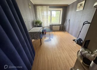 Сдаю 2-ком. квартиру, 50 м2, Калининградская область, Калужская улица, 14