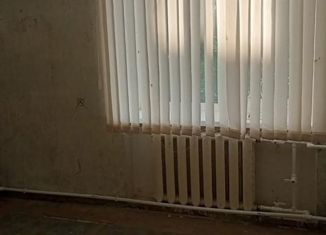 Продается 3-комнатная квартира, 44.4 м2, Шахты, Екатерининская улица, 14