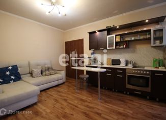 Сдам в аренду 2-ком. квартиру, 55 м2, Красноярск, улица Авиаторов, 27