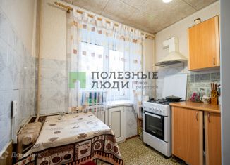 Продаю 1-ком. квартиру, 30.8 м2, Удмуртия, улица Кирова, 20