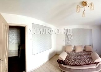 Продается трехкомнатная квартира, 65.9 м2, посёлок городского типа Колывань, улица Соловьёва, 107А