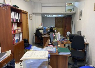 Сдаю в аренду офис, 25.7 м2, Самара, улица Ерошевского, 3, метро Российская