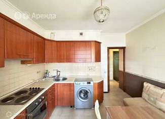 Сдается в аренду 1-ком. квартира, 40 м2, Москва, район Косино-Ухтомский, Лухмановская улица, 35